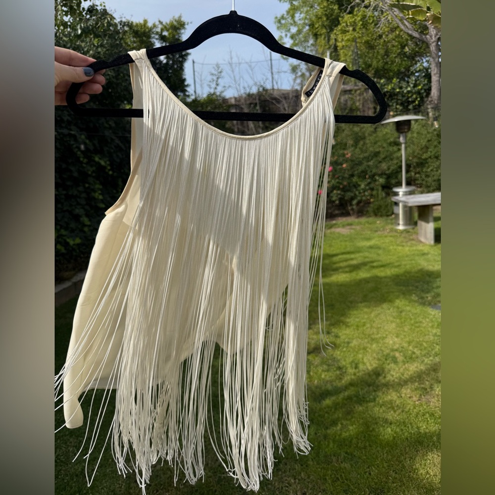 Theory Ivory Fringe Sleeveless Top - Picture 2 of 4